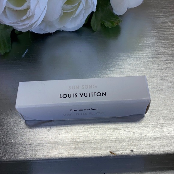 💯AUTHENTIC Louis Vuitton 2ML Perfume Vial - Picture 1 of 6
